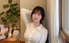 在房间打扑克又疼又叫哔哩哔哩